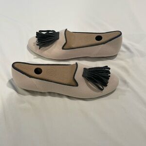 NWOT Rothys Tassel Loafers 9.5